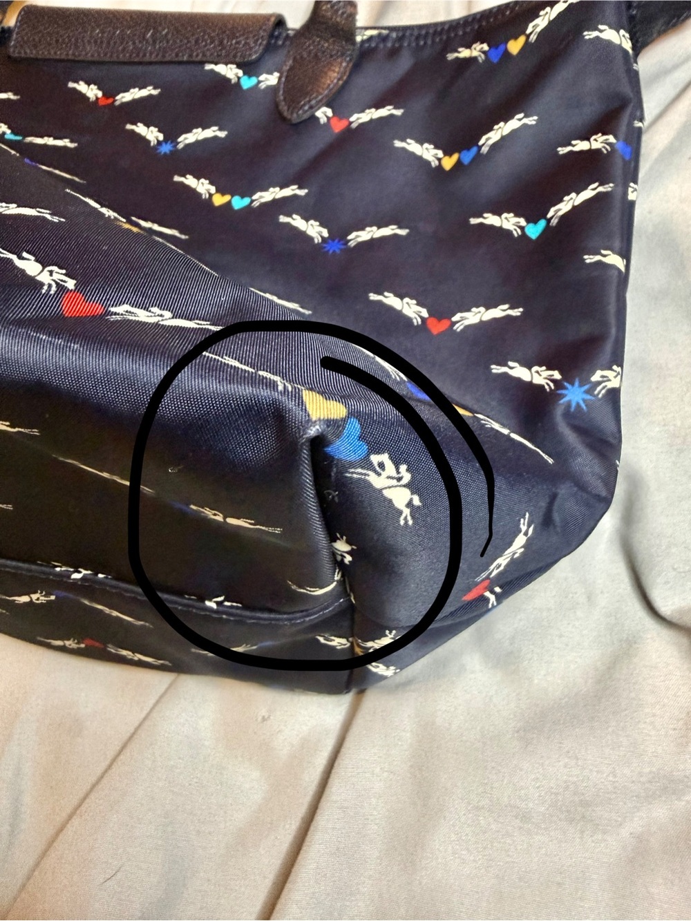 Longchamp Le Pliage Chevaux Ailes Navy Horse Print Shoulder Tote - Picture 5 of 7